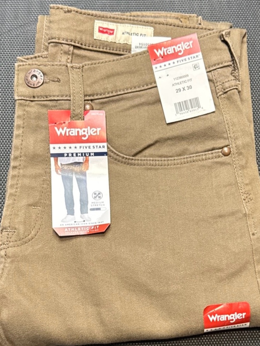 Wrangler Athletic Fit Jeans - Olive Green